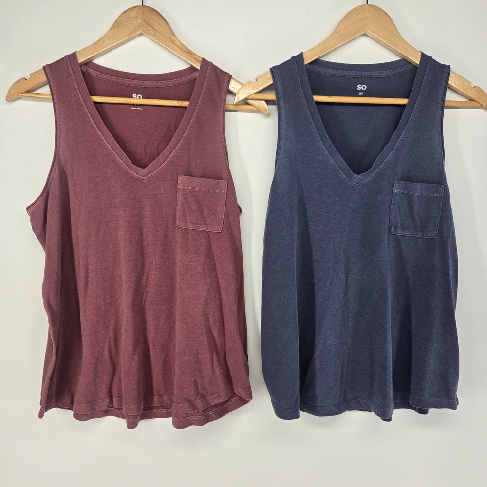 SO Pocket Tank Top Women M Blue Burgundy V Neck Relaxed Fit Sleeveless 2 Pack